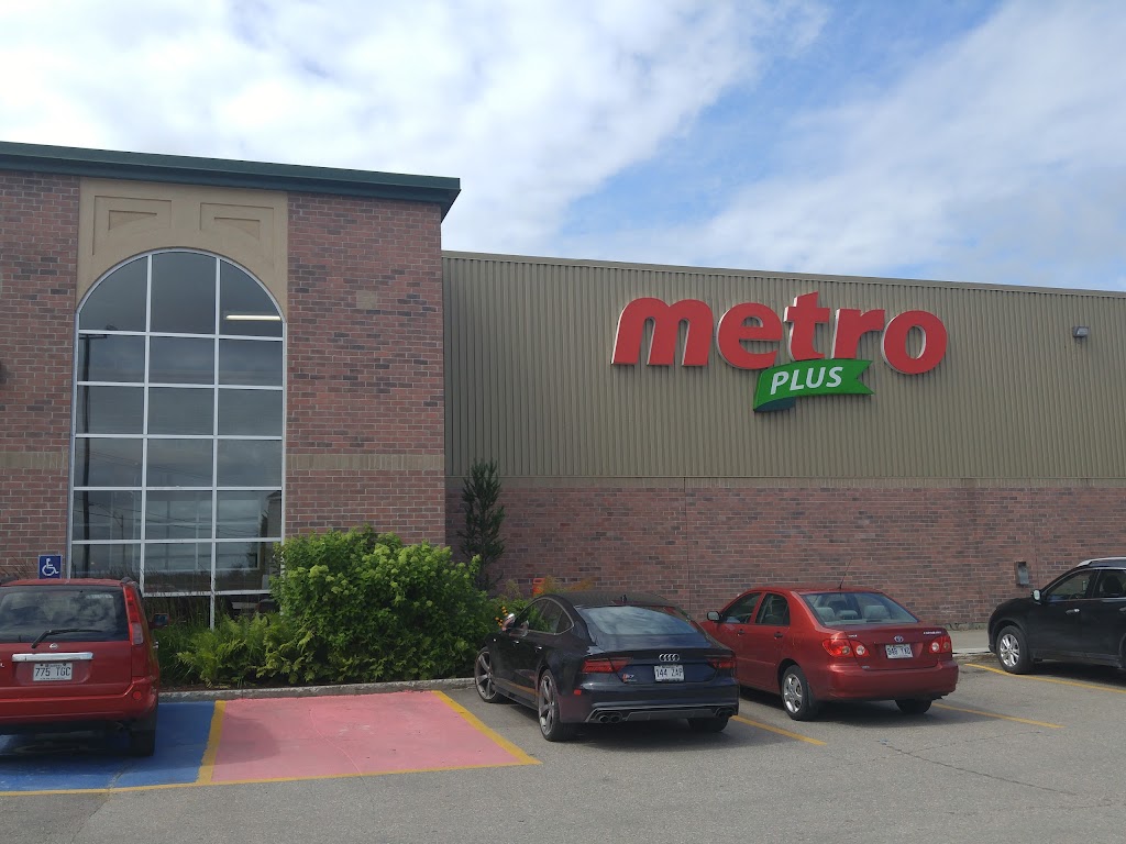 Metro Plus Boutin Dolbeau-Mistassini | 99 8e Av, Dolbeau-Mistassini, QC G8L 1Z1, Canada | Phone: (418) 276-0361