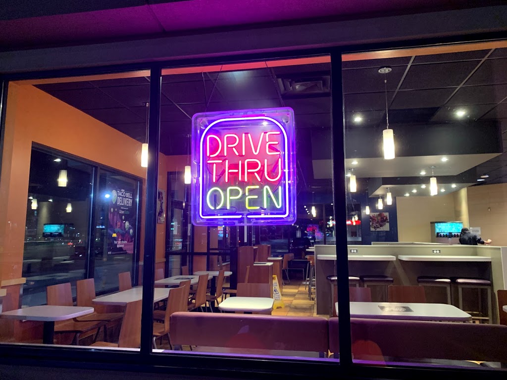 Taco Bell | 1550 Upper James St, Hamilton, ON L9B 1K3, Canada | Phone: (905) 387-6006