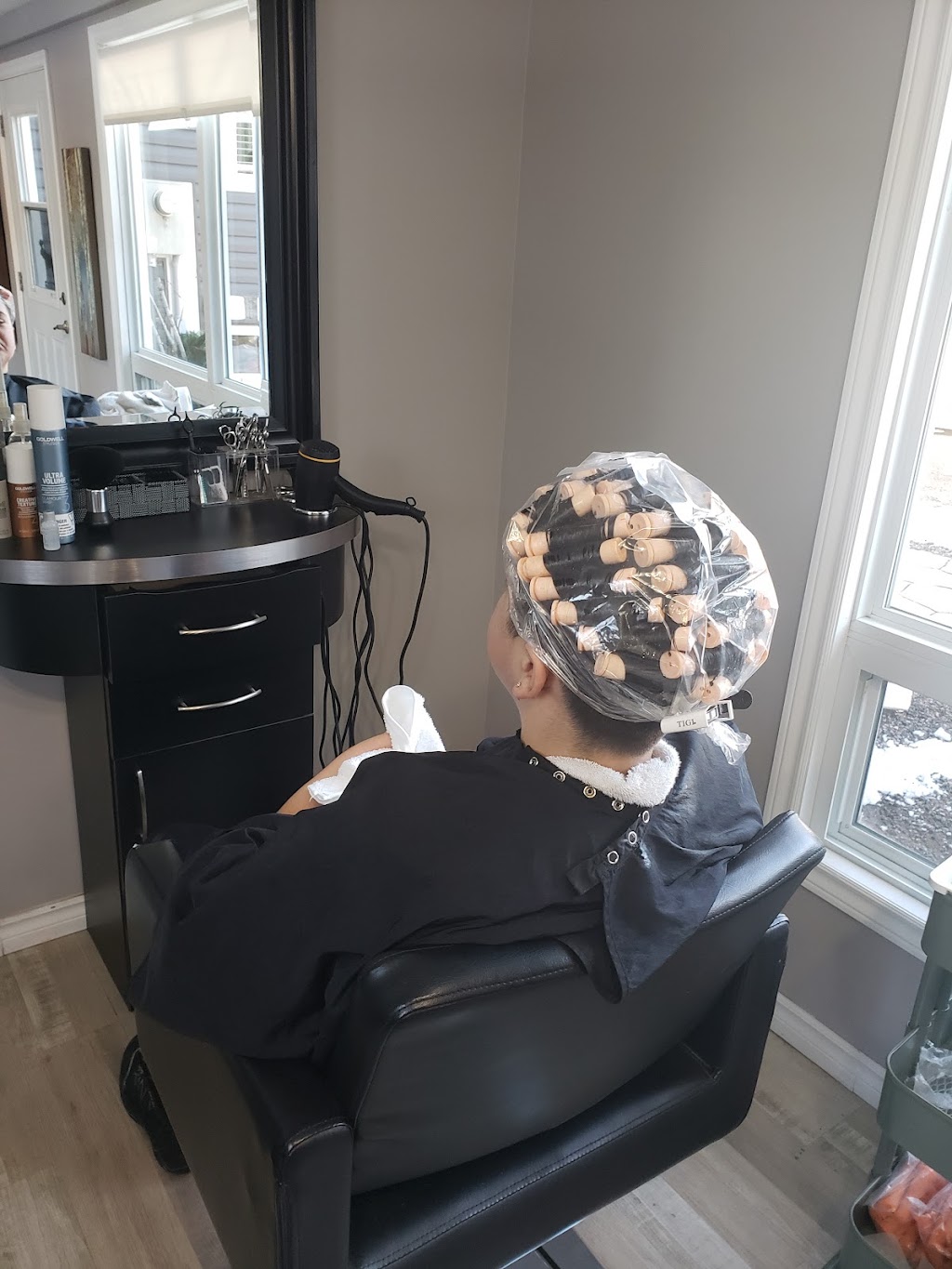 Sean David Hair Salon | 1722Gravenhurst, Parkway, Gravenhurst, ON P1P 1R3, Canada | Phone: (705) 323-7778