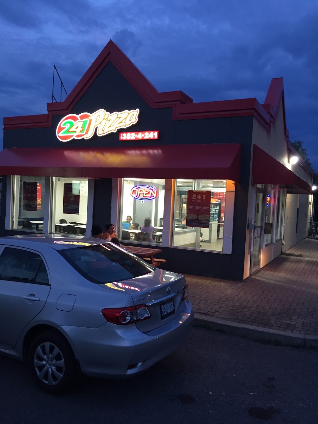 241 Pizza | 641 King St E, Gananoque, ON K7G 1H4, Canada | Phone: (613) 382-4241