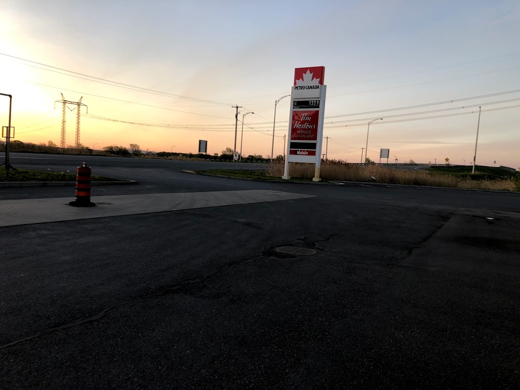 Petro-Canada | 320 Rang des Écossais, Sainte-Brigide-dIberville, QC J0J 1X0, Canada | Phone: (450) 293-3113