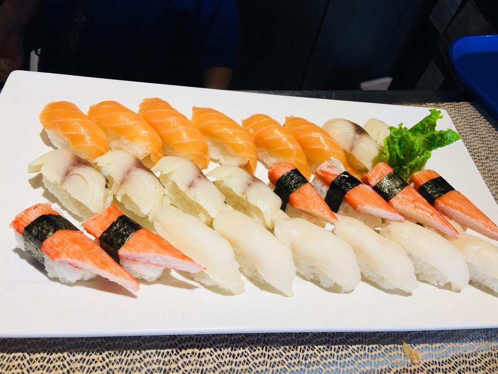 Kiku Sushi | 808 York Mills Rd, North York, ON M3B 1X8, Canada | Phone: (416) 331-8666