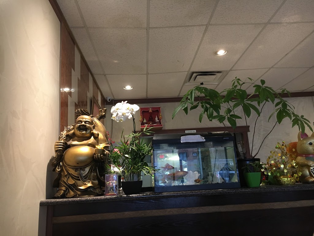 Pho Nguyen Hoang | 510 Wyandotte St W, Windsor, ON N9A 5X6, Canada | Phone: (519) 977-0852