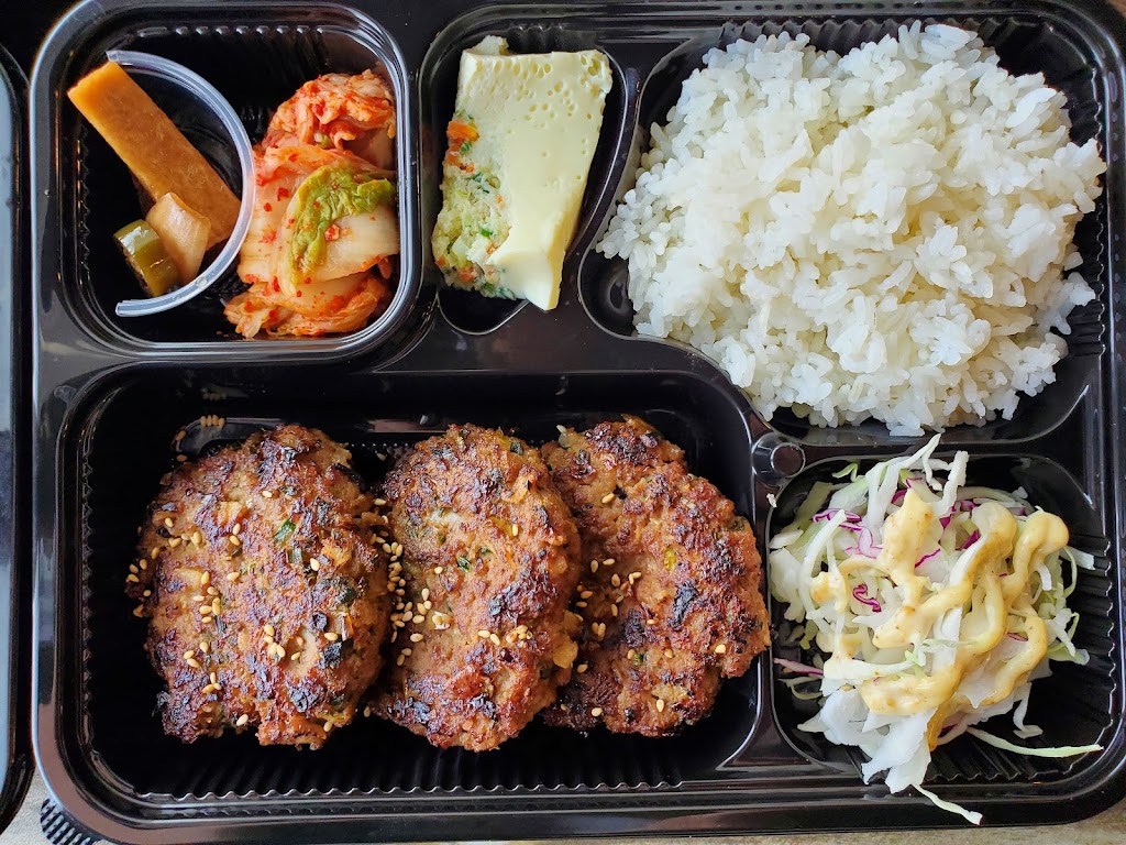 Pocha Seoul | 9261 34 Ave NW #13, Edmonton, AB T6E 5T5, Canada | Phone: (780) 818-4202