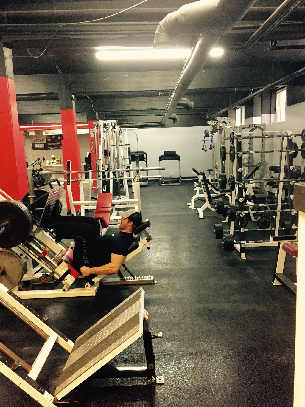 Magog Crossfit | 189 Rue Tupper, Magog, QC J1X 2L7, Canada | Phone: (819) 847-8888