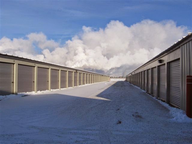 Real Storage - Black Diamond | 560 1st Ave NE, Black Diamond, AB T0L 0H0, Canada | Phone: (403) 933-7711