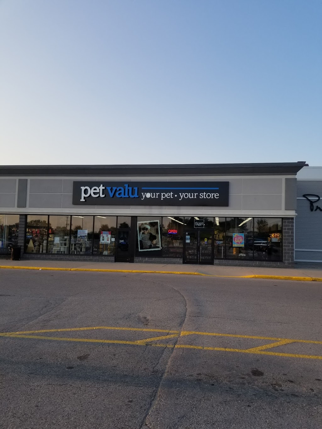 Pet Valu | 400 Simcoe St, Tillsonburg, ON N4G 4X1, Canada | Phone: (519) 842-3664