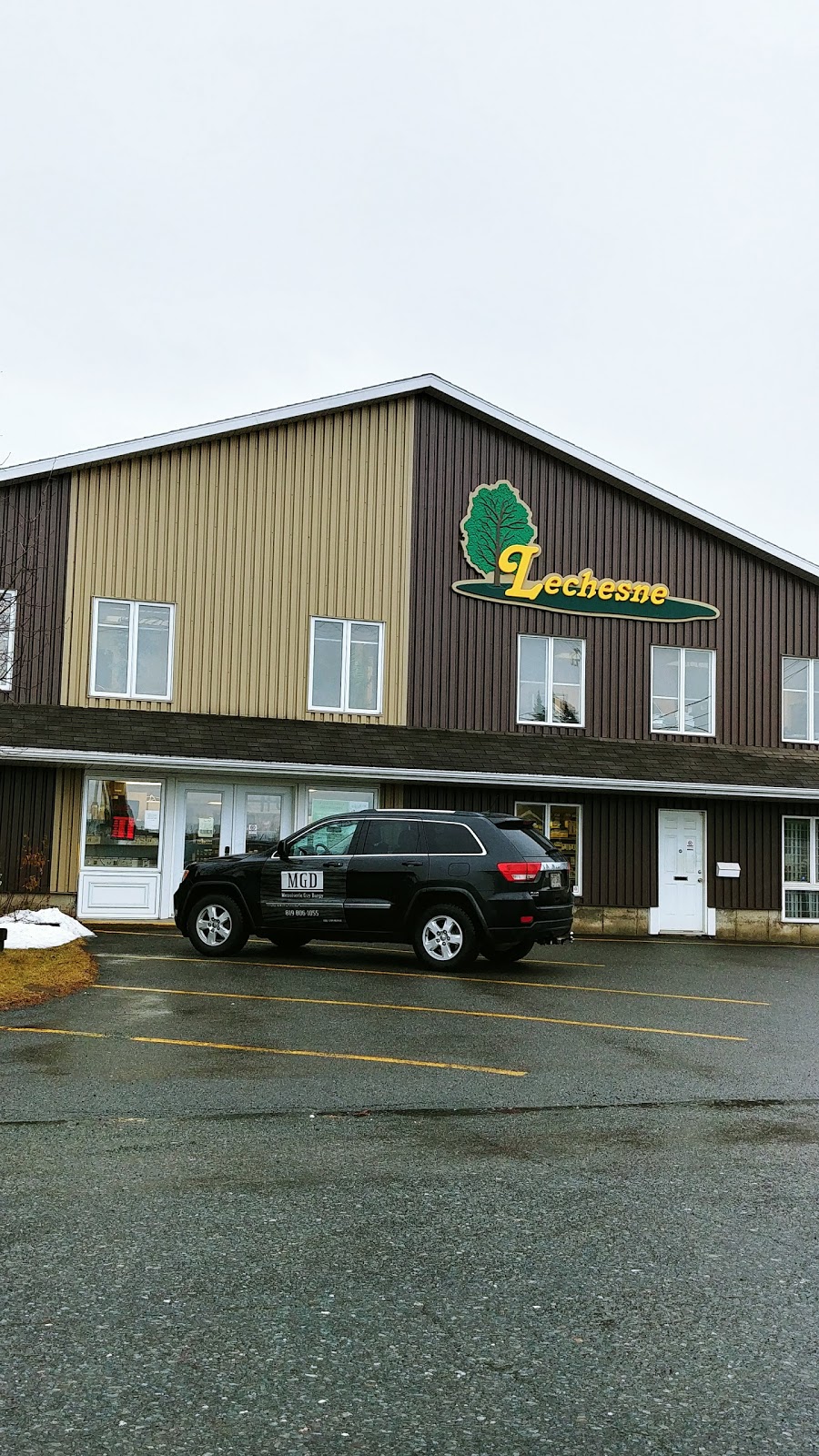 Lechesne | 805 Rue de Lartisan, Victoriaville, QC G6T 1V8, Canada | Phone: (819) 758-5162