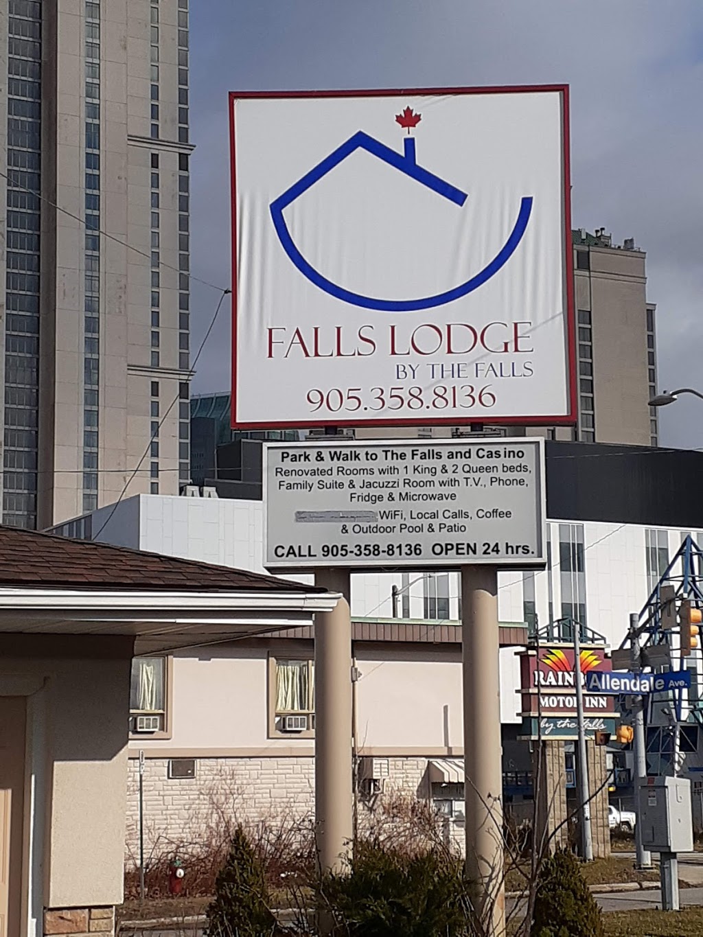 Falls Lodge By The Falls | 6276 Main St, Niagara Falls, ON L2G 6A4, Canada | Phone: (905) 358-8136