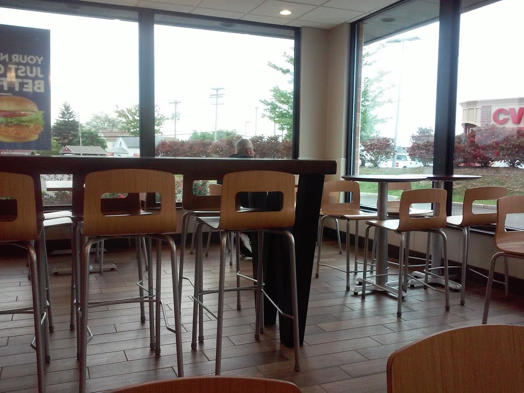 Wendys | 360 Dingens St, Buffalo, NY 14206, USA | Phone: (716) 824-3011