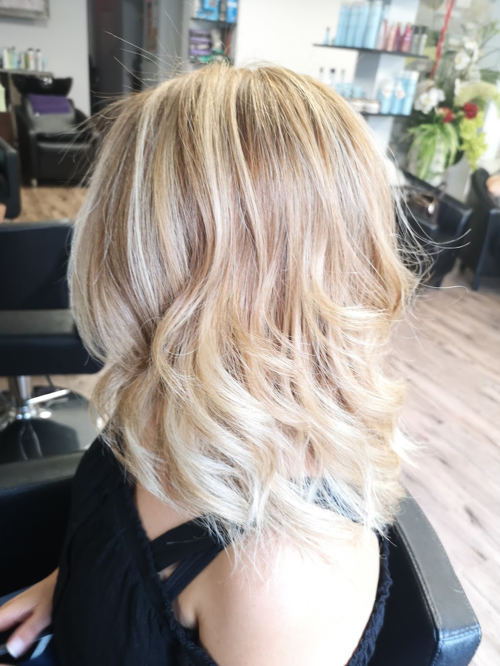 Zahra Studio SPA coiffure & Médico esthétique | 653 Boulevard Cote Vertu Ouest, Saint-Laurent, QC H4L 1Y2, Canada | Phone: (514) 855-1001