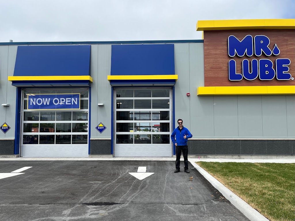 Mr. Lube + Tires | 1099 Midland Ave, Kingston, ON K7P 2X8, Canada | Phone: (613) 634-7669