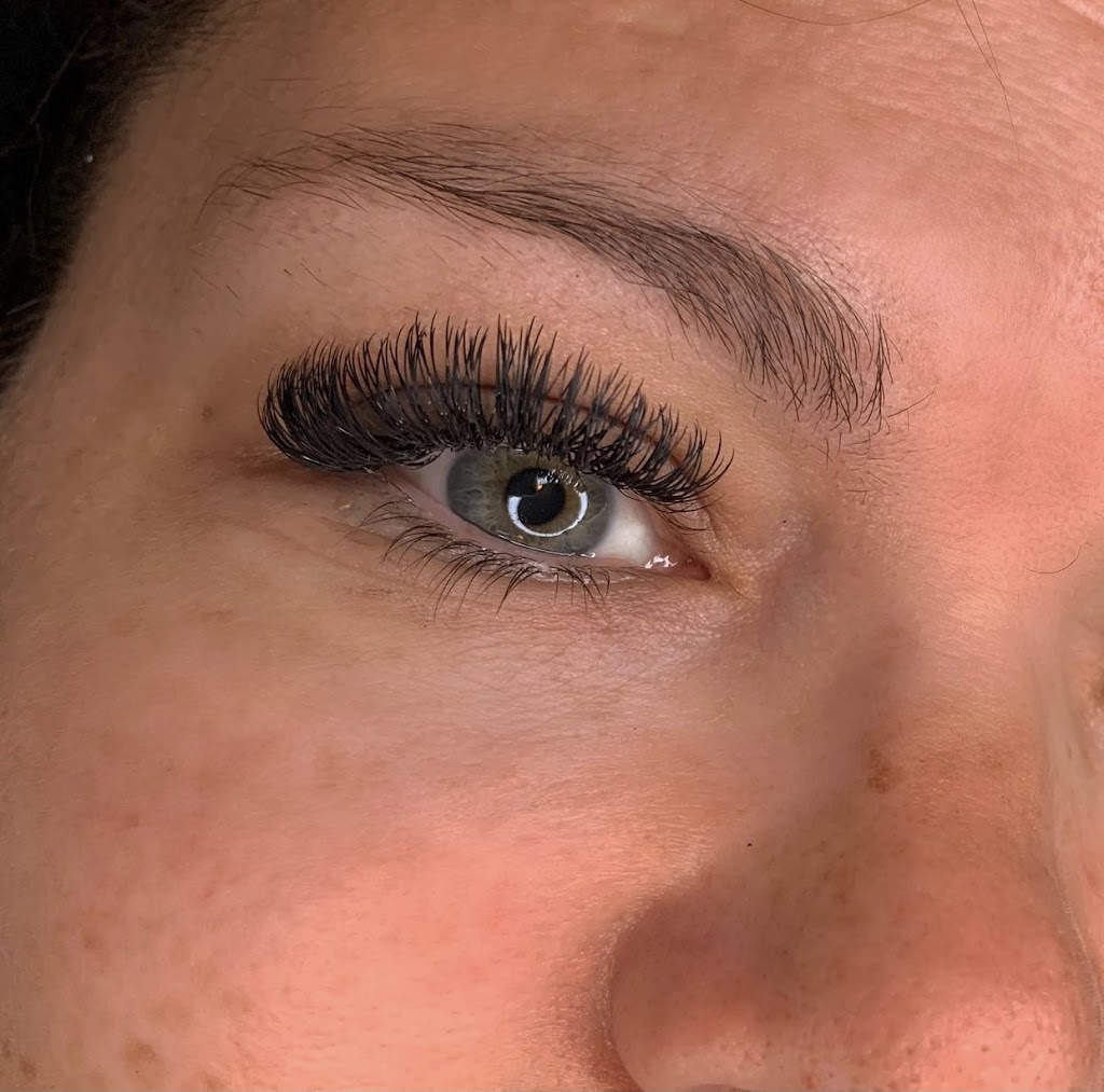 Okotoks Eyelash Extensions- Lashes with Kyla | Storm Mountain Place, Okotoks, AB T1S 0L6, Canada | Phone: (780) 888-1385