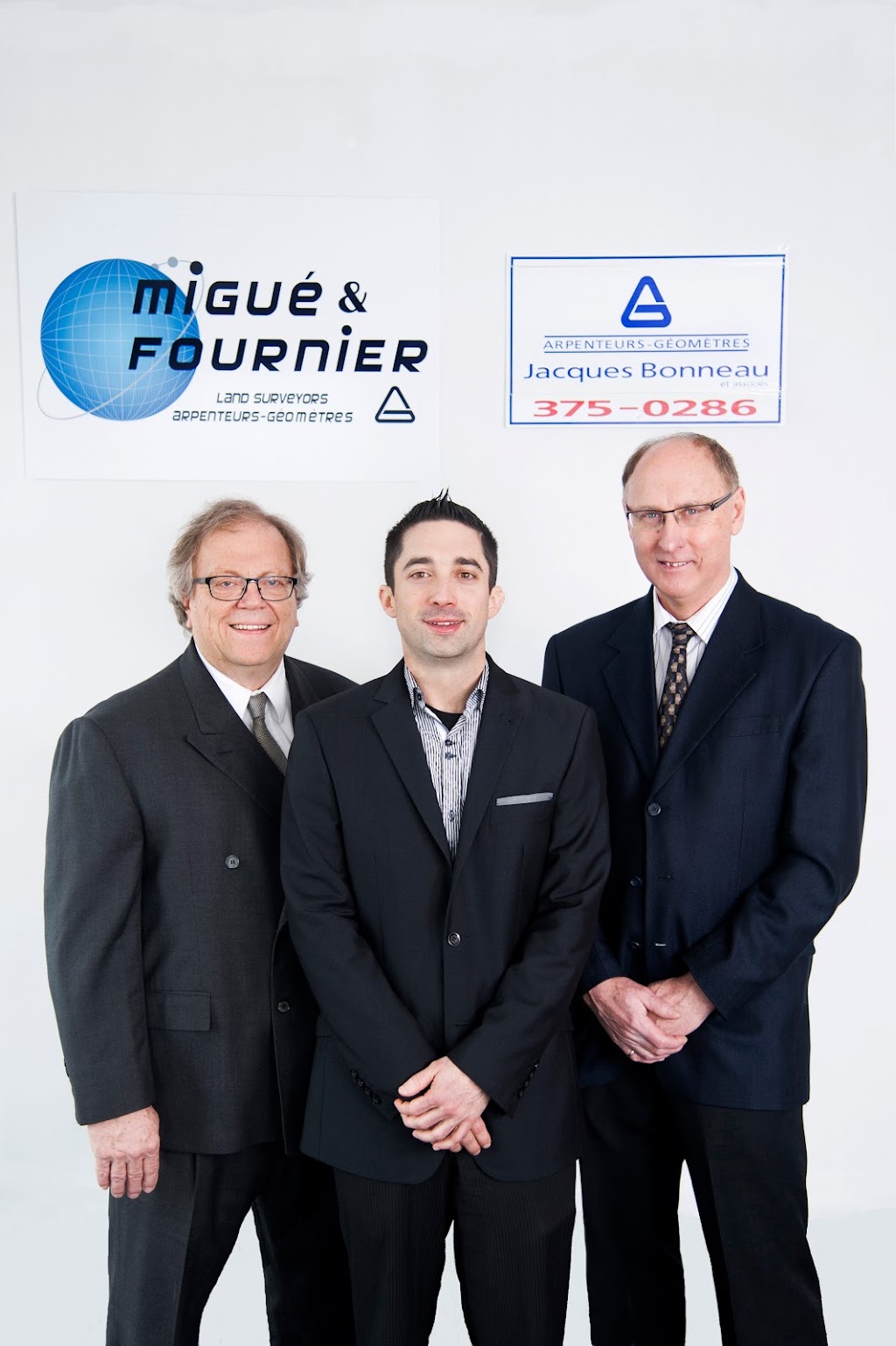 Migué & Fournier Arpenteurs-Géomètres Inc. | 297 Rue Principale, Mansonville, QC J0E 1X0, Canada | Phone: (450) 263-5252