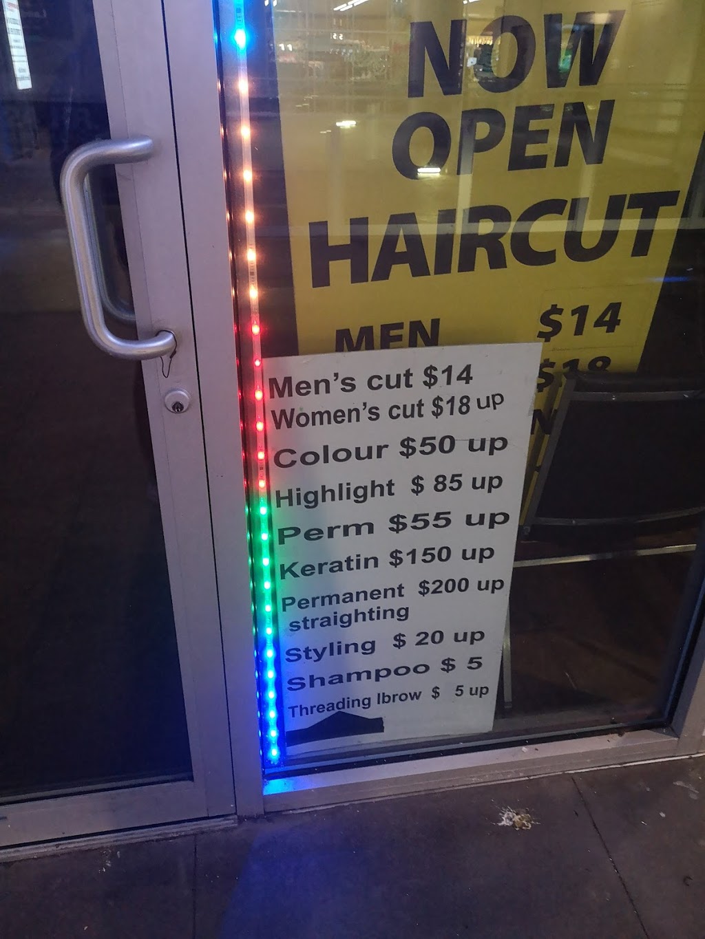 Oxford Barber, & Hair Salon | 800 Carnarvon St Unit 211, New Westminster, BC V3M 0G3, Canada | Phone: (604) 553-3756