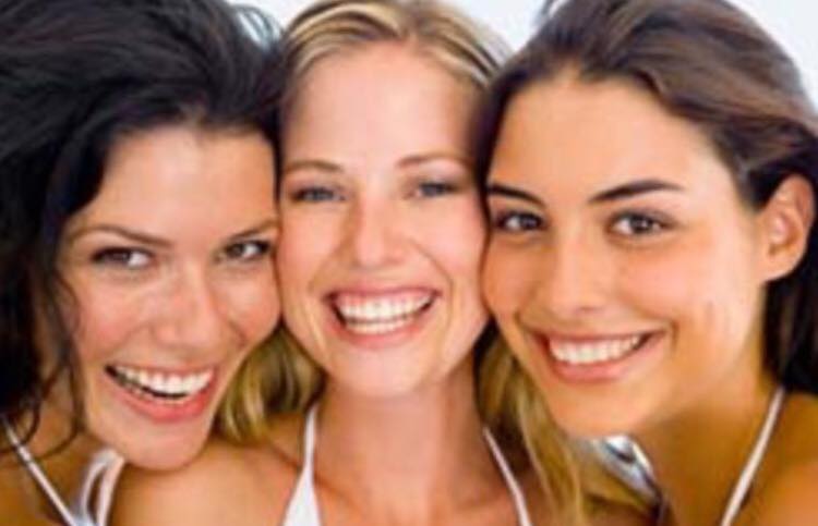 Centre Smile White | 2375 Route Transcanadienne, Pointe-Claire, QC H9R 5Z5, Canada | Phone: (514) 447-3990