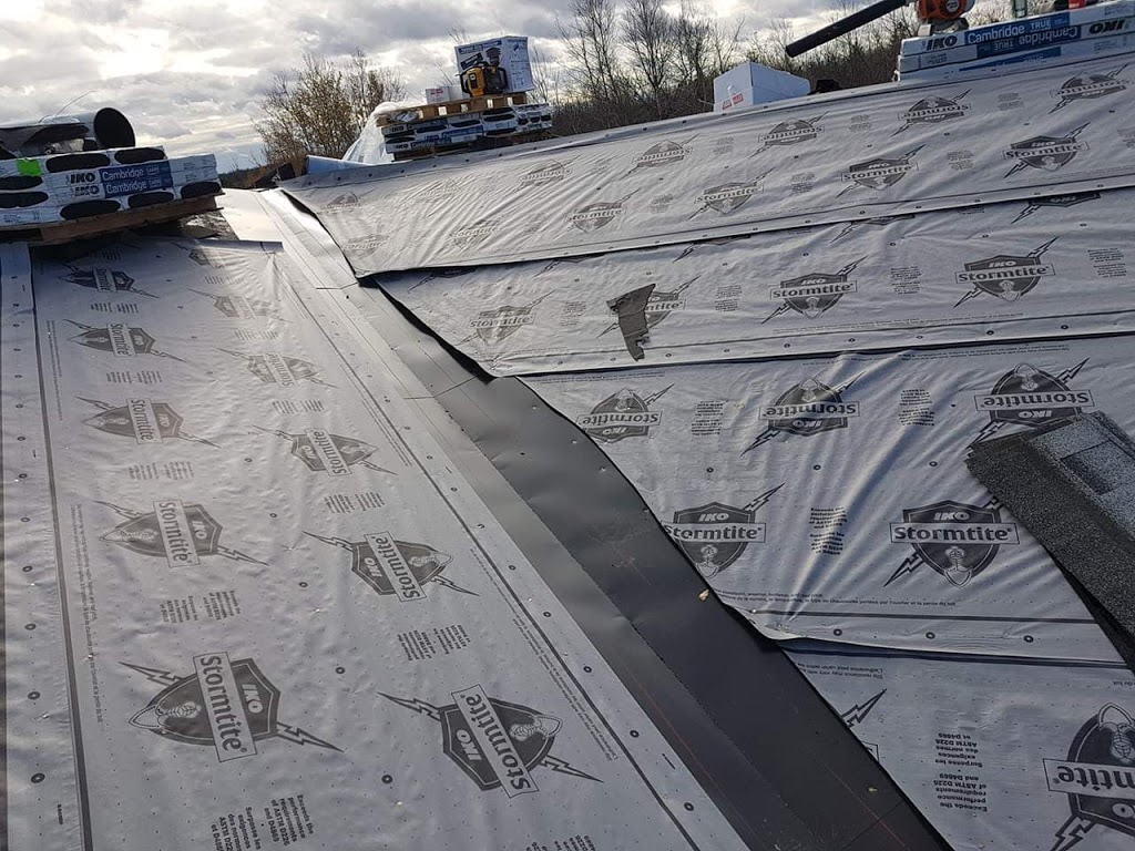 Dawn Till Dusk Roofing | 135 Cuckoos Nest Rd, Smiths Falls, ON K7A 4S7, Canada | Phone: (613) 314-7663