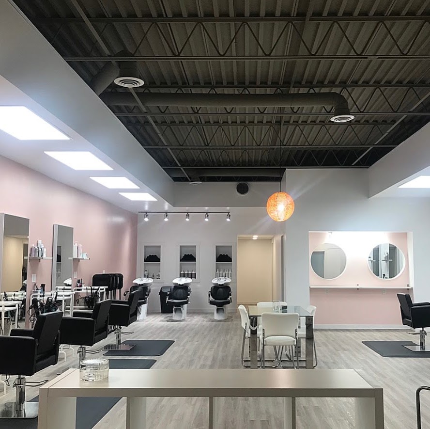 blush + blonde salon | 534 Waterloo St, Winnipeg, MB R3N 0T1, Canada | Phone: (204) 505-1755