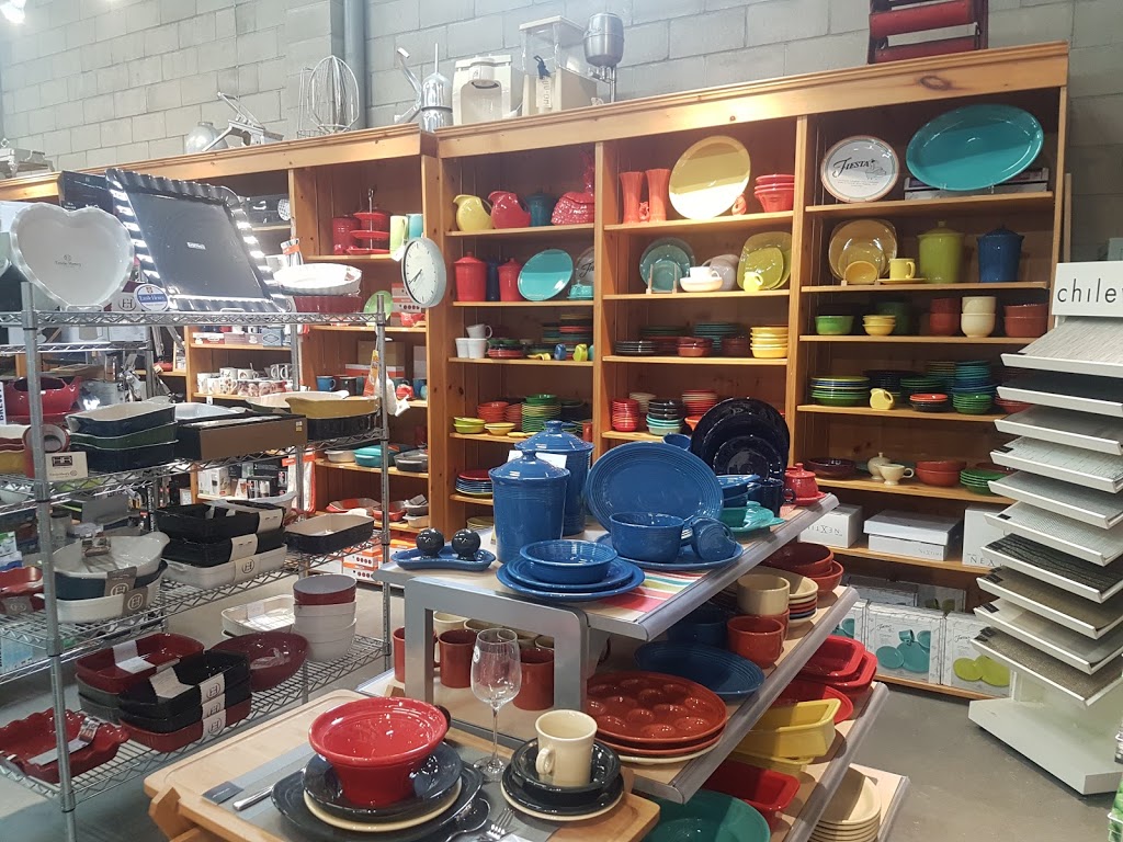 d.a.Niels Gourmet Kitchenware | 485 Berry St, Winnipeg, MB R3J 1N6, Canada | Phone: (204) 953-2345