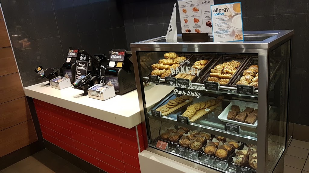 McDonalds | 1383 16th Ave, Richmond Hill, ON L4B 0E2, Canada | Phone: (905) 237-6571