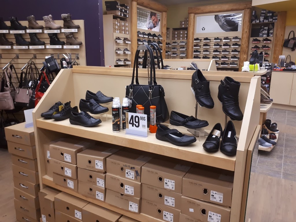 Chaussures Yellow | 155 Chem. Jean-Adam, Saint-Sauveur, QC J0R 1R6, Canada | Phone: (450) 227-0638