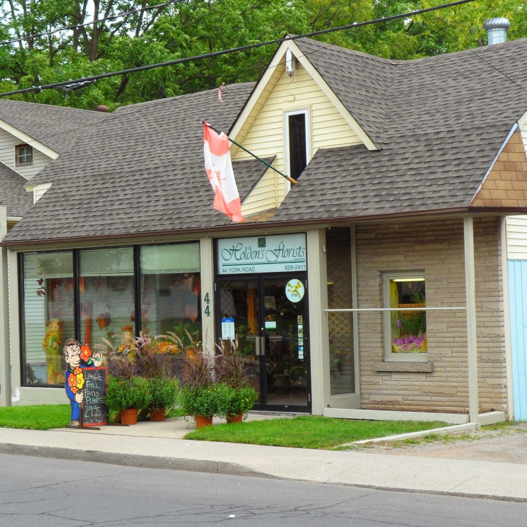 Holdens Florists (DUNDAS) Inc. | 44 York Rd, Dundas, ON L9H 1L4, Canada | Phone: (905) 628-2411