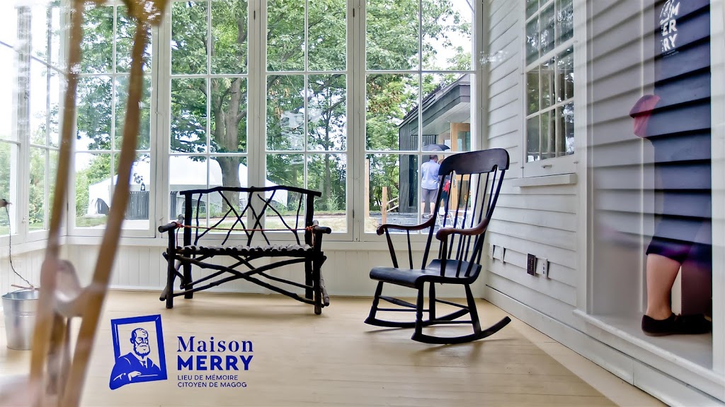 Maison Merry // Merry House | 708 Rue Principale O, Magog, QC J1X 2B3, Canada | Phone: (819) 201-0727