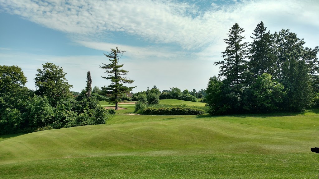 Uplands Golf & Ski Club | 46 Uplands Ave, Thornhill, ON L4J 1K2, Canada | Phone: (905) 763-7373