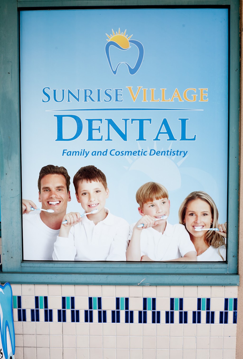 Sunrise Village Dental Centre | 2538 E Hastings St, Vancouver, BC V5K 1Z3, Canada | Phone: (604) 253-2433