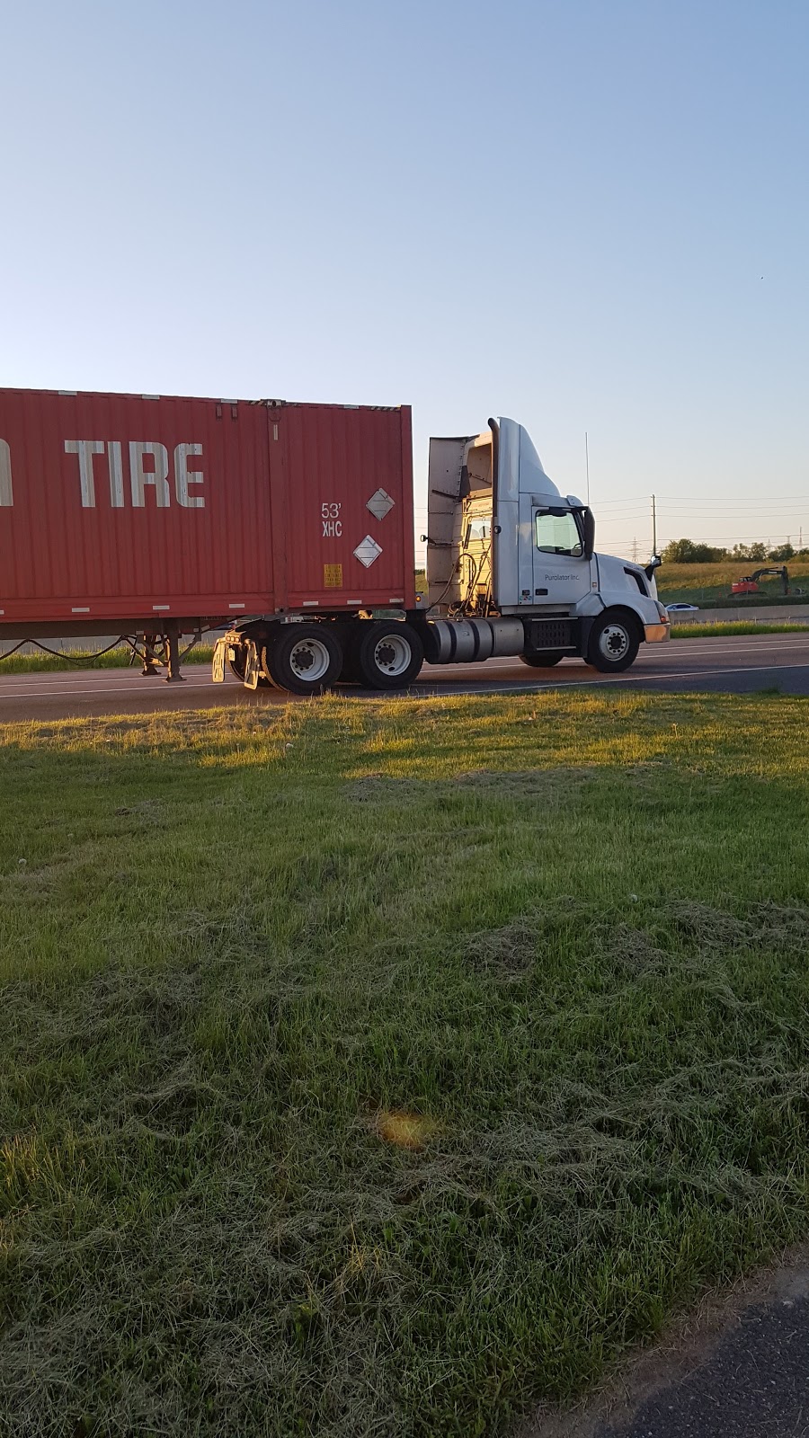 Truck Inspection Station - Whitby | Highway 401 Eastbound, Whitby, ON L1N 9K6, Canada | Phone: (905) 434-1416