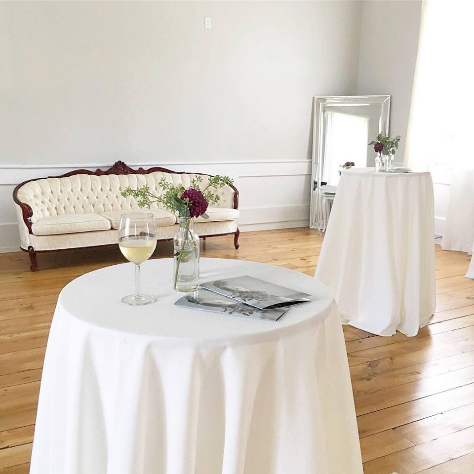 Norfolk Wedding Lounge | 1562 Old Brock St, Vittoria, ON N0E 1W0, Canada | Phone: (519) 900-1045