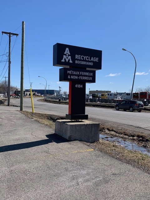 AIM Recyclage Boisbriand | 4180 Rue Marcel Lacasse, Boisbriand, QC J7H 1N3, Canada | Phone: (514) 397-8678