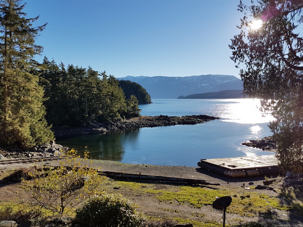 Roger Laton | 100 Swanson Rd, Salt Spring Island, BC V8K 2R5, Canada | Phone: (250) 949-1922