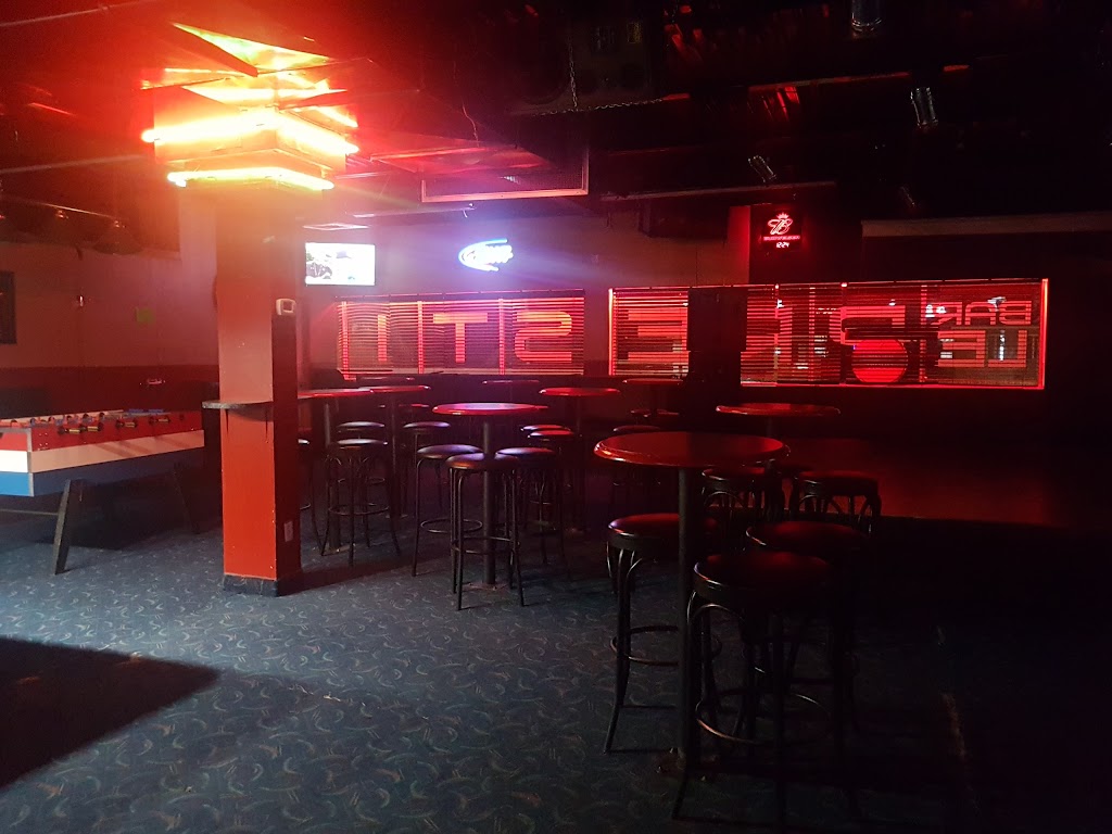 Bar Le Prestige | 1566 Rue de la Faune, Québec, QC G3E 1L2, Canada | Phone: (418) 847-5214