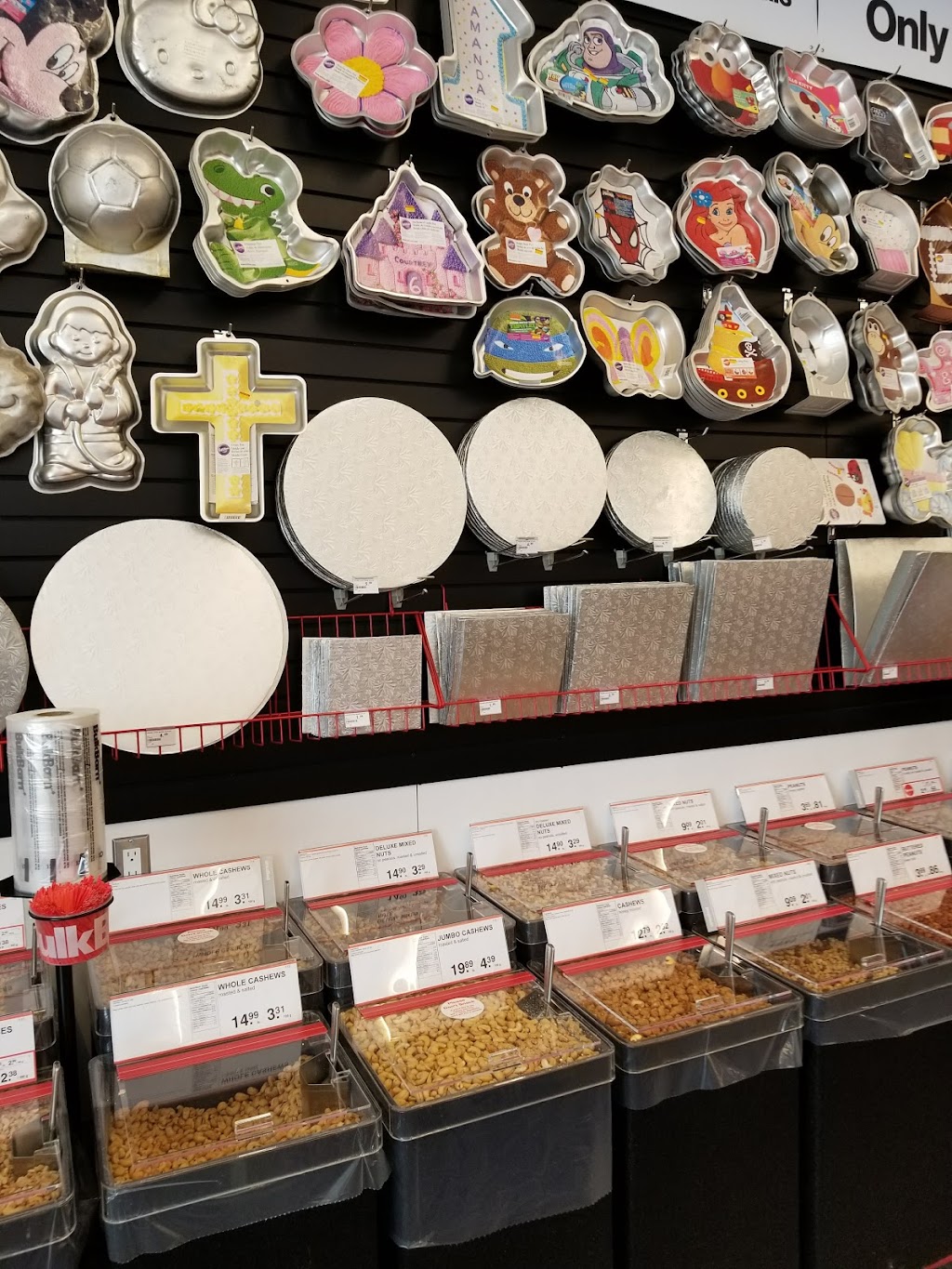 Bulk Barn | 1965 Hyde Park Rd, London, ON N6H 0A3, Canada | Phone: (519) 473-4897