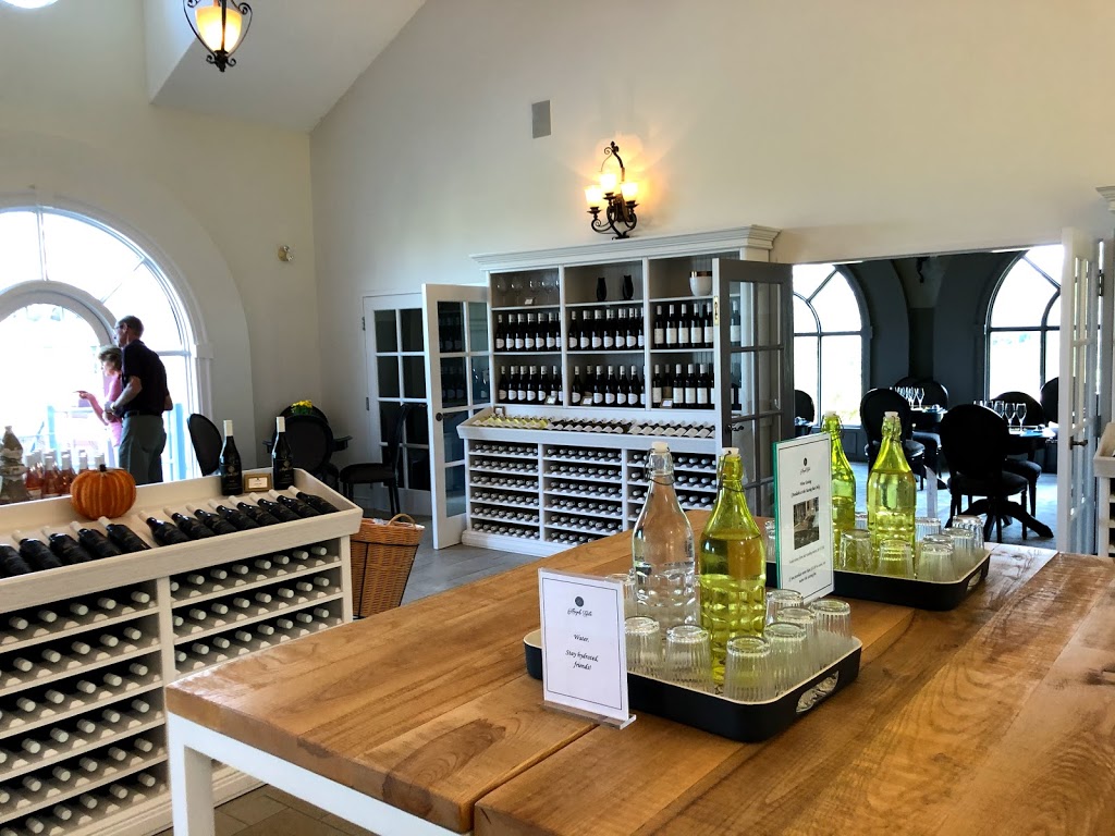 Angels Gate Winery | 4260 Mountainview Rd, Beamsville, ON L0R 1B2, Canada | Phone: (905) 563-3942