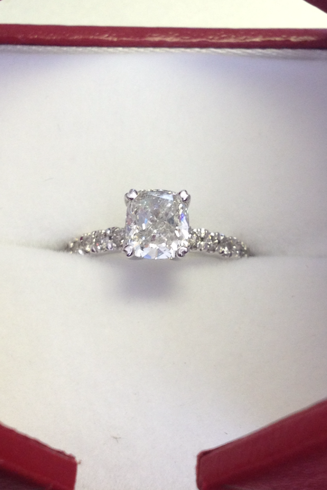 Capital Wholesale Diamonds | 1902 Robertson Rd #202, Nepean, ON K2H 5B8, Canada | Phone: (888) 226-0886