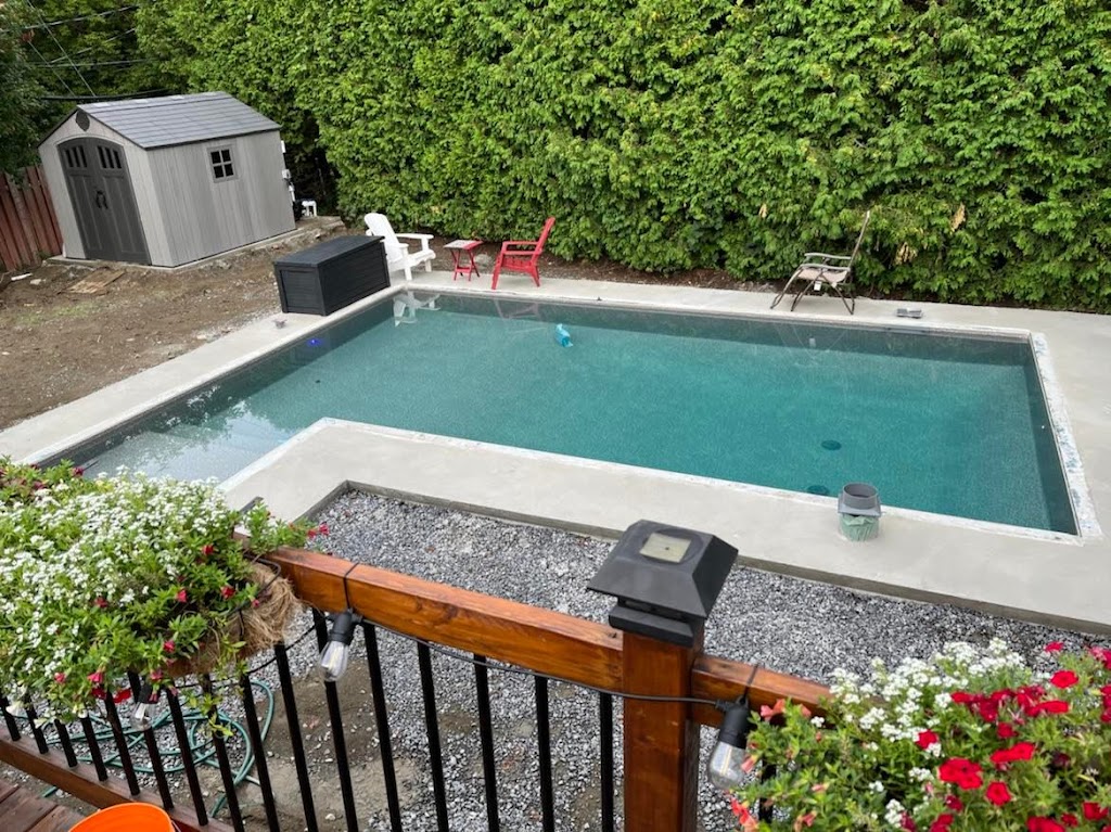 Piscine Hudon | 73 Bd de la Seigneurie E Suite 100, Blainville, QC J7C 4M9, Canada | Phone: (514) 943-1233