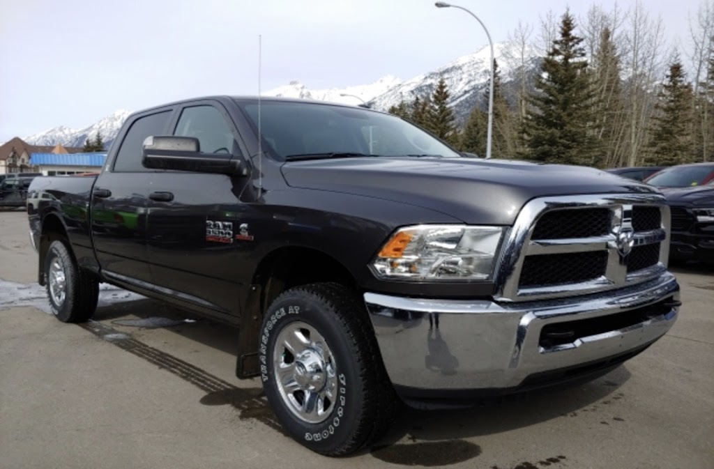 Canmore Chrysler Dodge Jeep Ram | 101 Bow Valley Trail, Canmore, AB T1W 1N8, Canada | Phone: (403) 678-5881