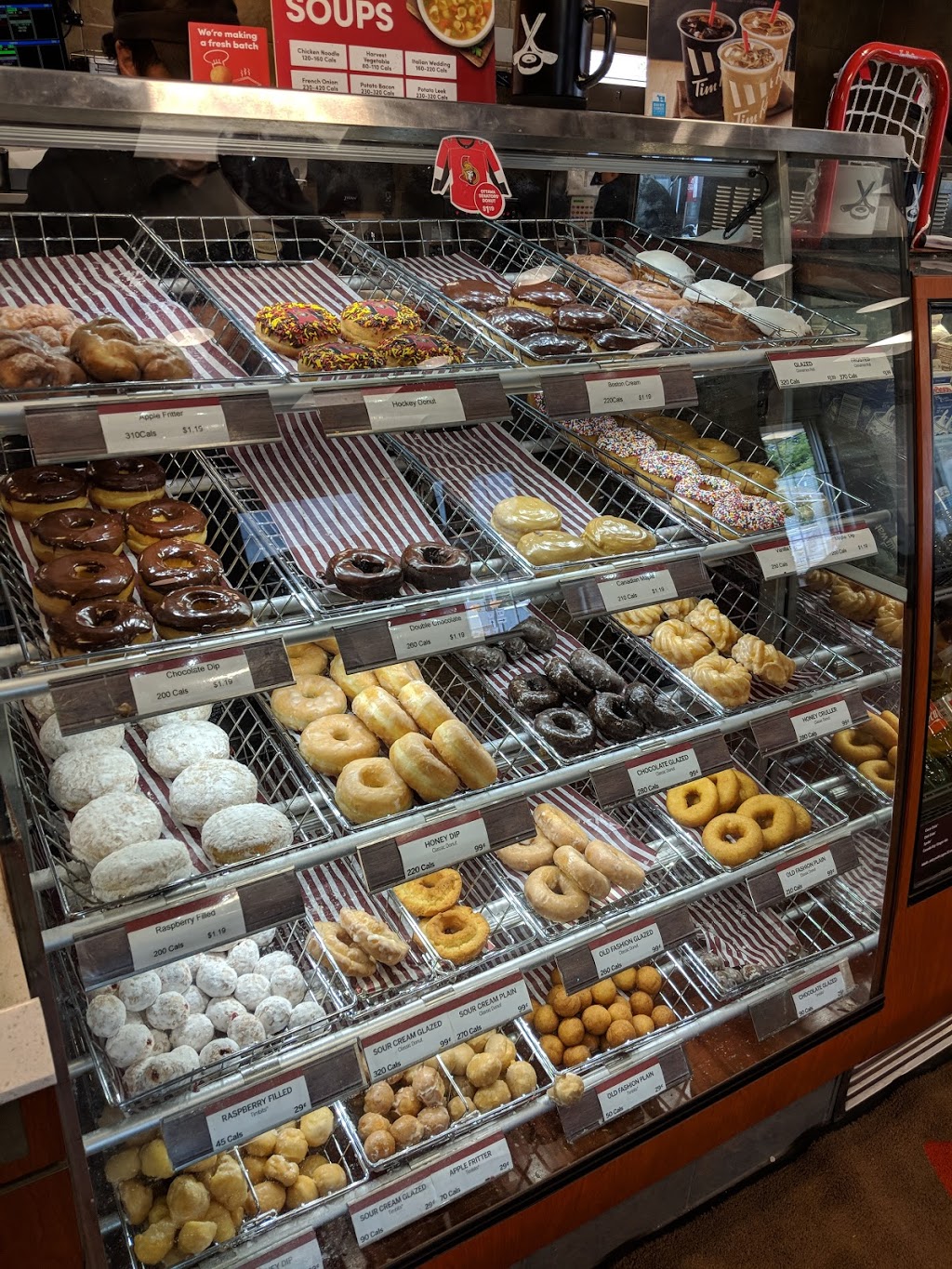 Tim Hortons | 98 Dufferin St, Perth, ON K7H 3B5, Canada | Phone: (613) 267-3353