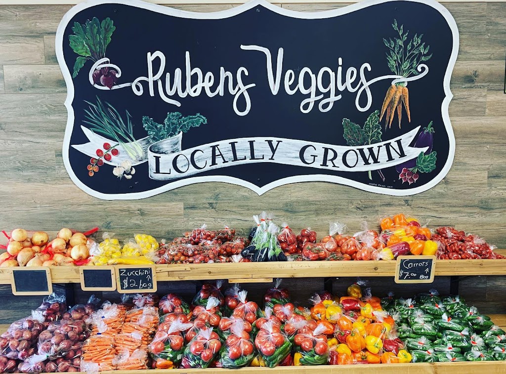 Rubens Veggies | 2720 Fairway Rd S, Lethbridge, AB T1K 7A5, Canada | Phone: (403) 458-0247