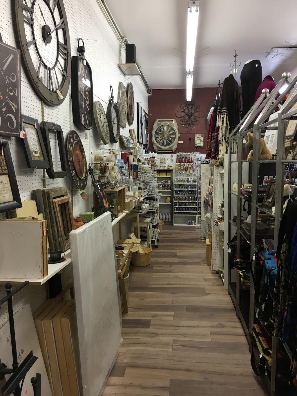 Craft Store The | 4601 24 Ave S, Lethbridge, AB T1K 7C1, Canada | Phone: (403) 328-9305