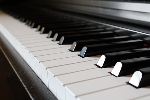 Amandas Piano Lessons | Famille-Laporte Ave, Ottawa, ON K4A 0Y6, Canada | Phone: (613) 700-3900