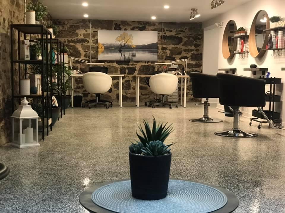 Salon Ambiance | 533 Rue Principale, Lachute, QC J8H 1Y6, Canada | Phone: (450) 613-5530