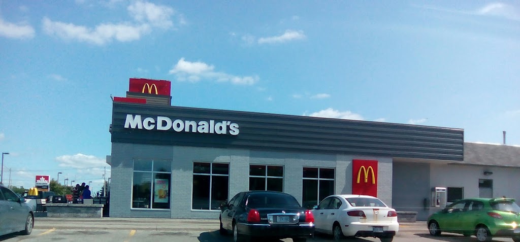 McDonalds | 2410 Homer Watson Blvd, Kitchener, ON N2G 3W5, Canada | Phone: (519) 893-3868