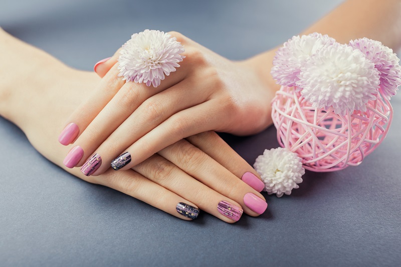 Pretty Nails Spa | 15340 Bayview Ave #5, Aurora, ON L4G 7J1, Canada | Phone: (905) 727-3000