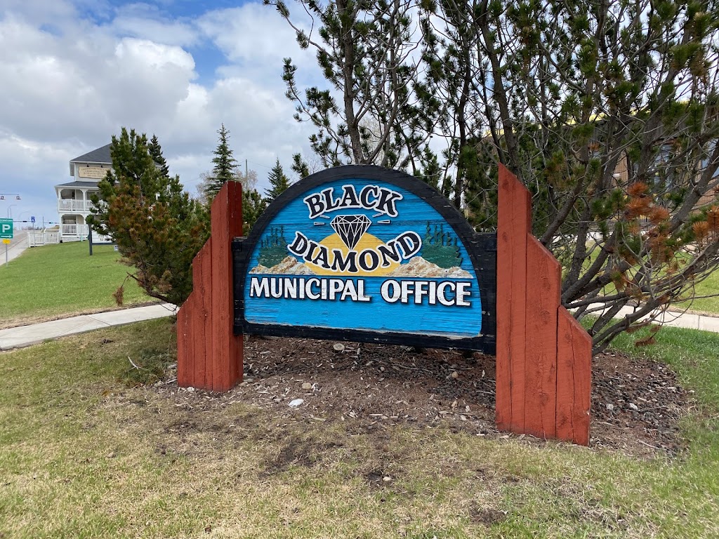 Town Of Black Diamond | 301 Centre Ave W, Black Diamond, AB T0L 0H0, Canada | Phone: (403) 933-4348