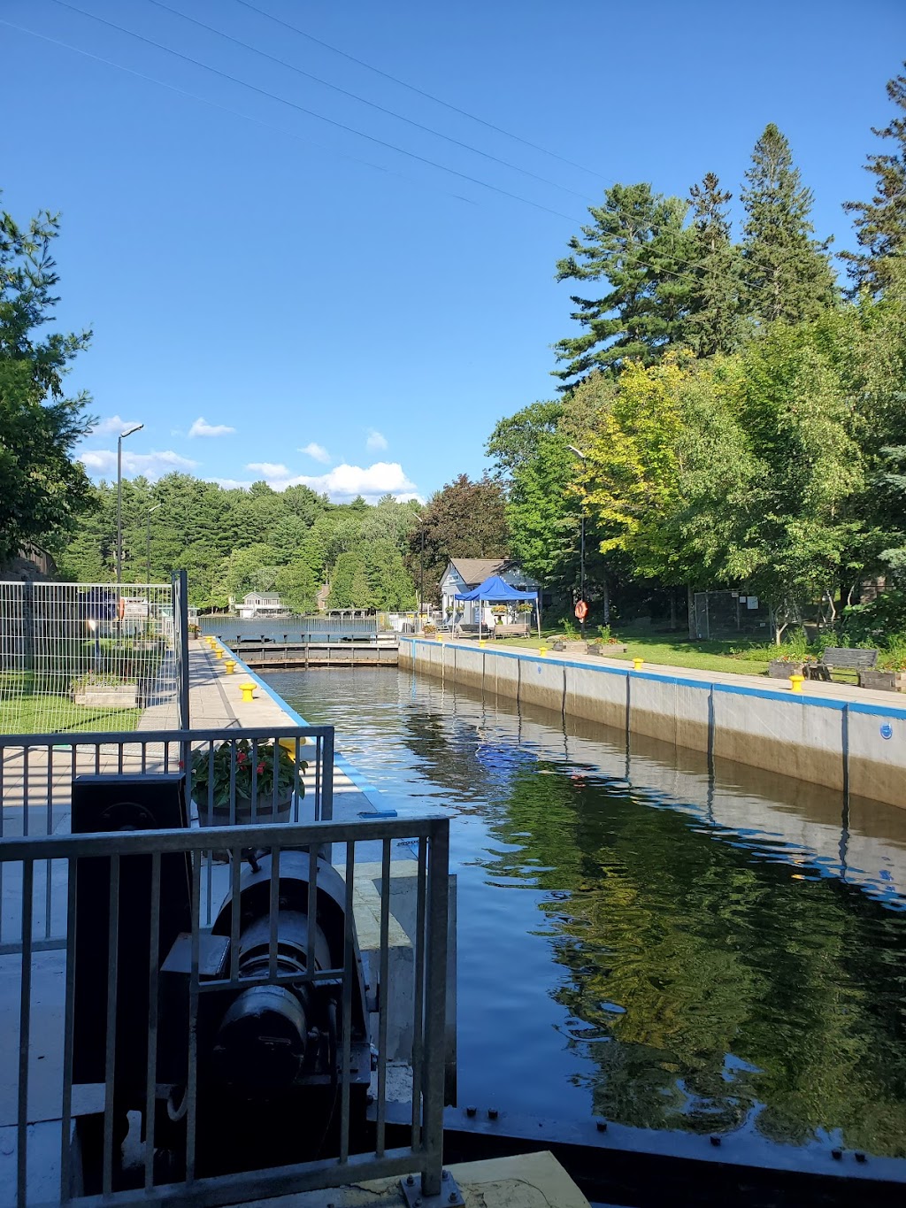 Port Carling Locks | 6 Lock St E, Port Carling, ON P0B 1J0, Canada | Phone: (705) 644-3179