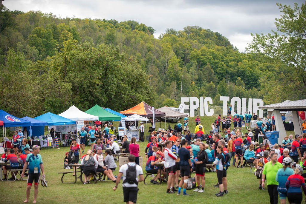 Epic Tour Halton | 1171 Vanier Dr, Mississauga, ON L5H 3W9, Canada | Phone: (519) 902-5315