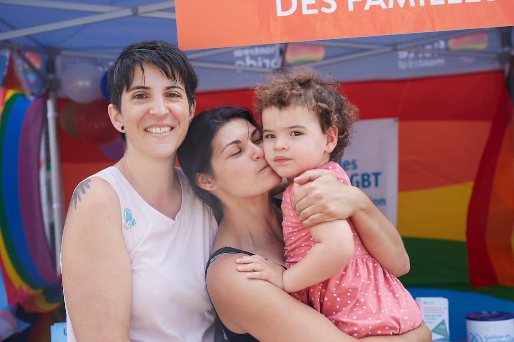 Coalition des familles LGBT+ | 3155 Rue Hochelaga Bureau 201, Montréal, QC H1W 1G4, Canada | Phone: (514) 878-7600